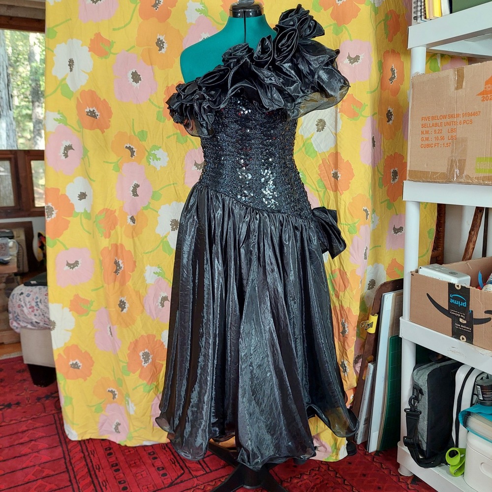 Vintage 80s Marys One Shoulder Sequin Ruffle Prom Dress Black Size 10